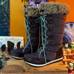 LL Bean Women’s Winter Lace Up Boots Size 7.5 Purple